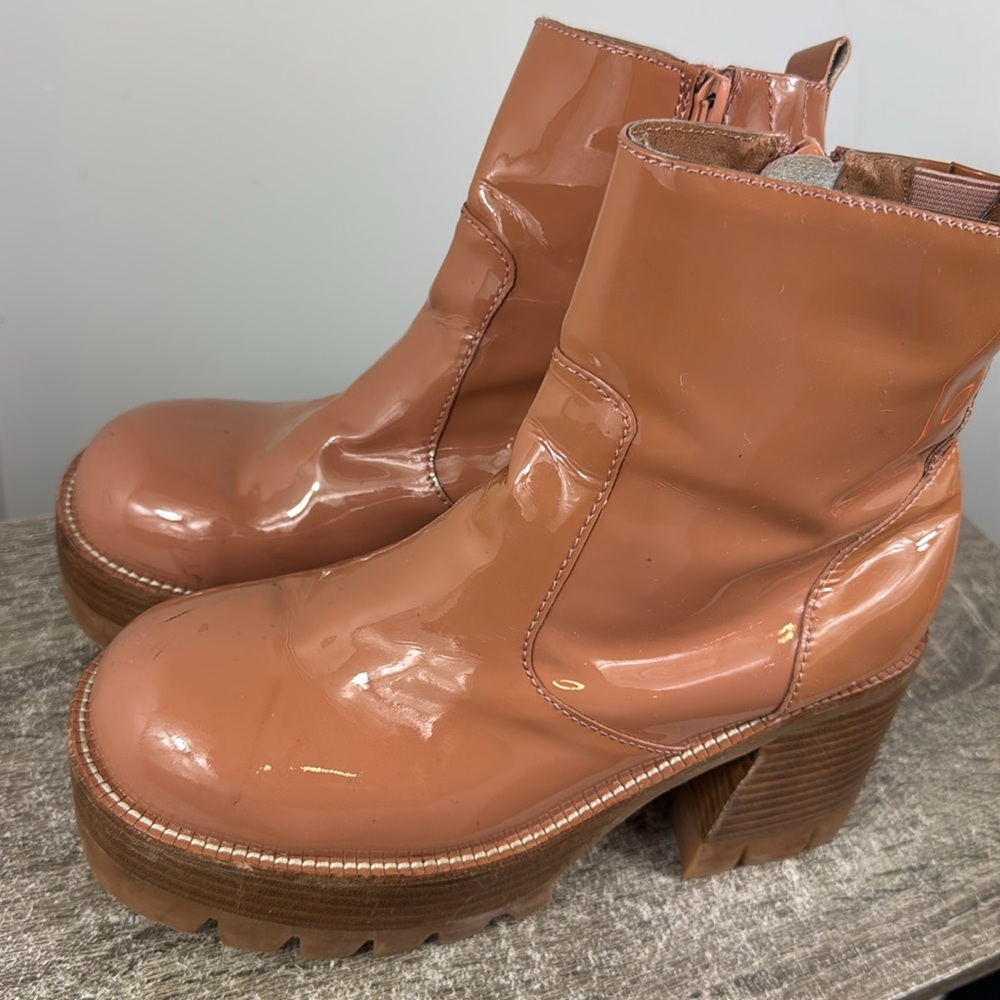 Jeffrey Campbell Quavo Platform boot size 9.5 nude patent leather y2k lug chunky - Picture 2 of 9
